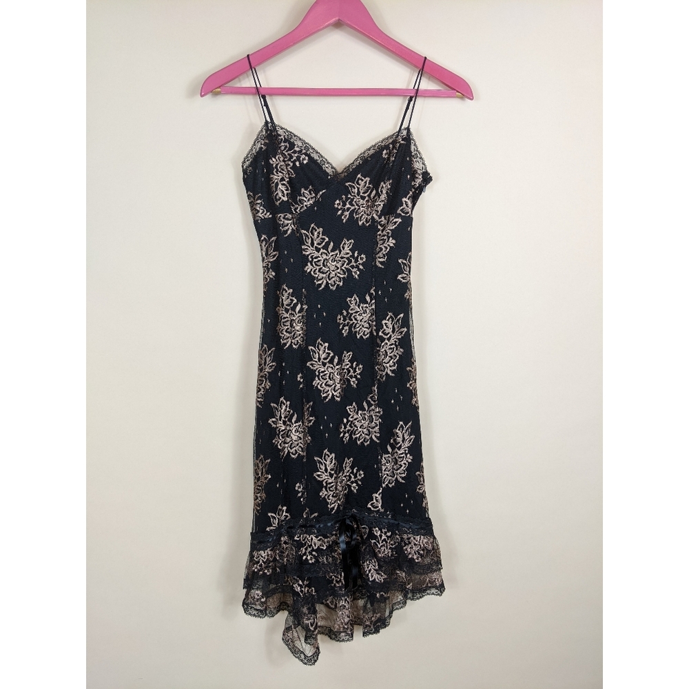 NWT Y2K Betsey Johnson Lace Ruffled Dress Metallic Floral Print Size 4